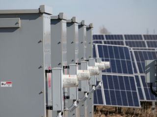 Batterie de stockage solaire : prix, capacité et rentabilité