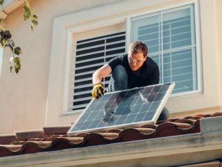 Photo d'illustration : panneau solaire maison devis