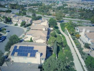 Panneaux solaires et immobilier : les erreurs qui coûtent cher