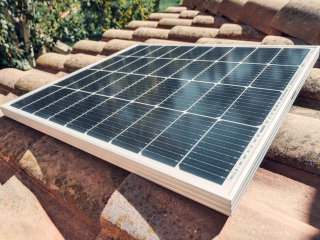 Combien d'années tient vraiment une installation photovoltaïque ? Combien d'années tient vraiment une installation photovoltaïque ?